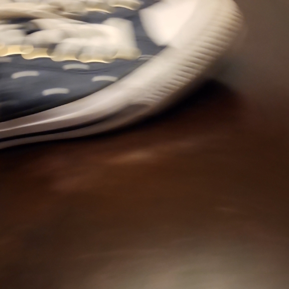 Converse Blue Polka Dot Sneakers with White Laces - Picture 4 of 8